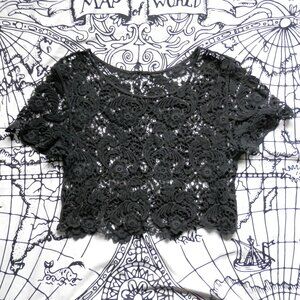 Boho Black Floral Lace Crochet Crop Top